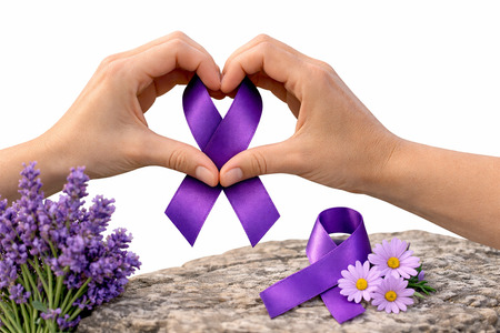 Vijolični trak ozaveščanja o epilepsiji, Vir: umetna inteligenca (OpenAI)