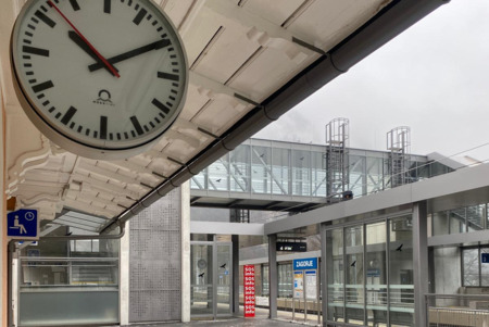 Vlak na Kras_železniška postaja Zagorje