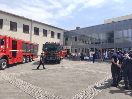 Prevzem gasilskih vozil; Vir: Občina Sežana